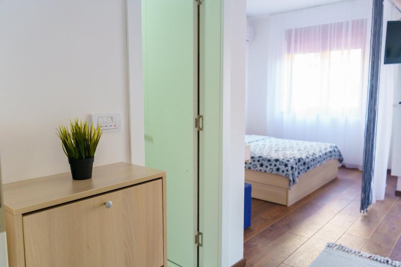 Apartments Karamarkovic 1 วรินรัชกา บานยา ภายนอก รูปภาพ